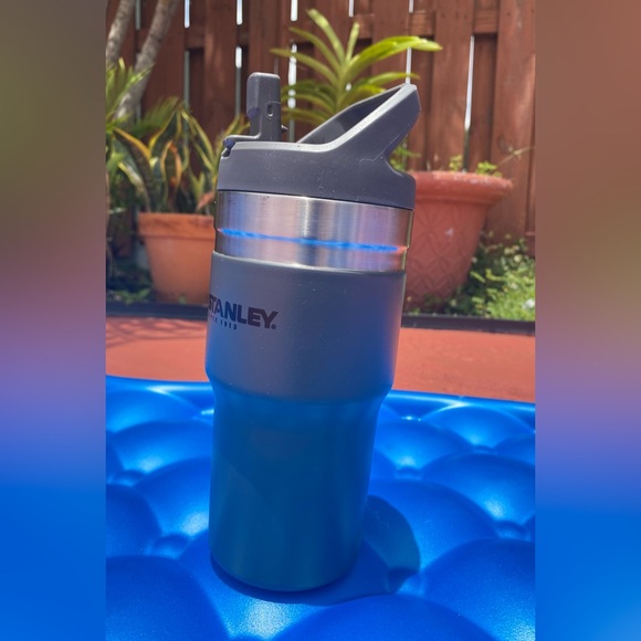 Stanley Flip Straw Tumbler - Picture 6 of 10